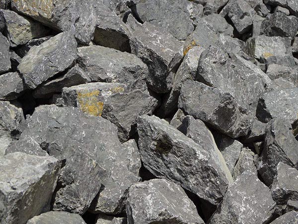 大型錘破加工青石的產量有多大？多少錢一臺