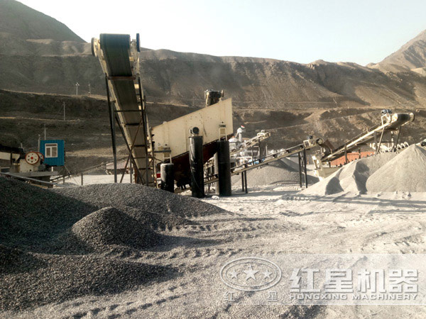 將石頭碎成建筑用砂用哪種設(shè)備？這種機(jī)器多少錢一臺(tái)