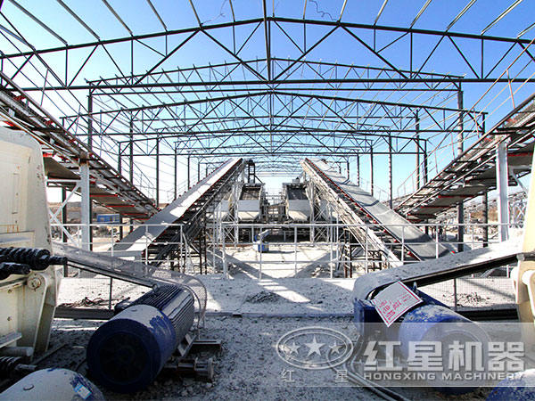 廠家解讀：尋找天然砂替代品，時產(chǎn)200方的砂石生產(chǎn)線輕松搞定