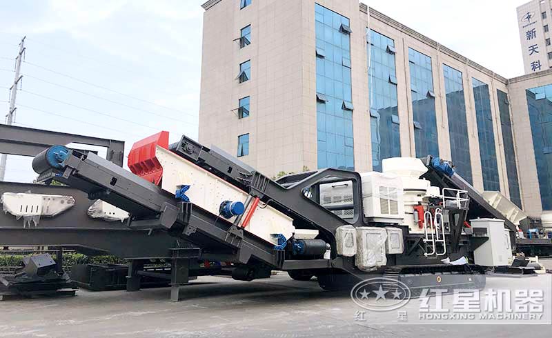 組建一條環(huán)保砂石生產(chǎn)線，油電兩用的流動砂石粉碎機(jī)來助力